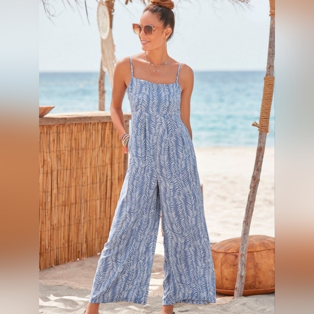 NWOT Sleeveless Jumpsuit